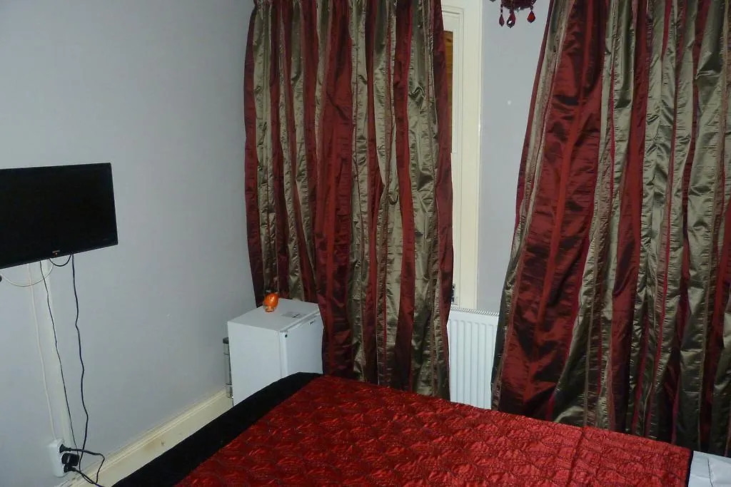 Bed & Breakfast Eagles Budget Home Istanbul