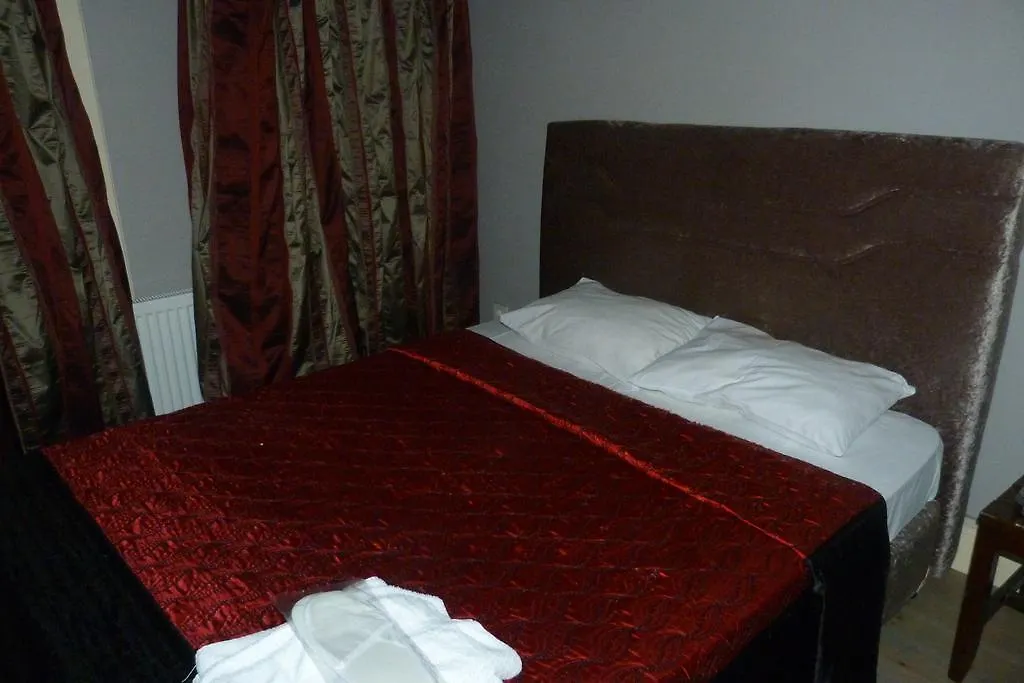 Eagles Budget Home Istanbul 3*,